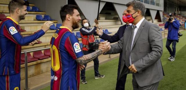 九游体育-梅西今日续约变今日告别，巴萨官宣没钱和梅西续约