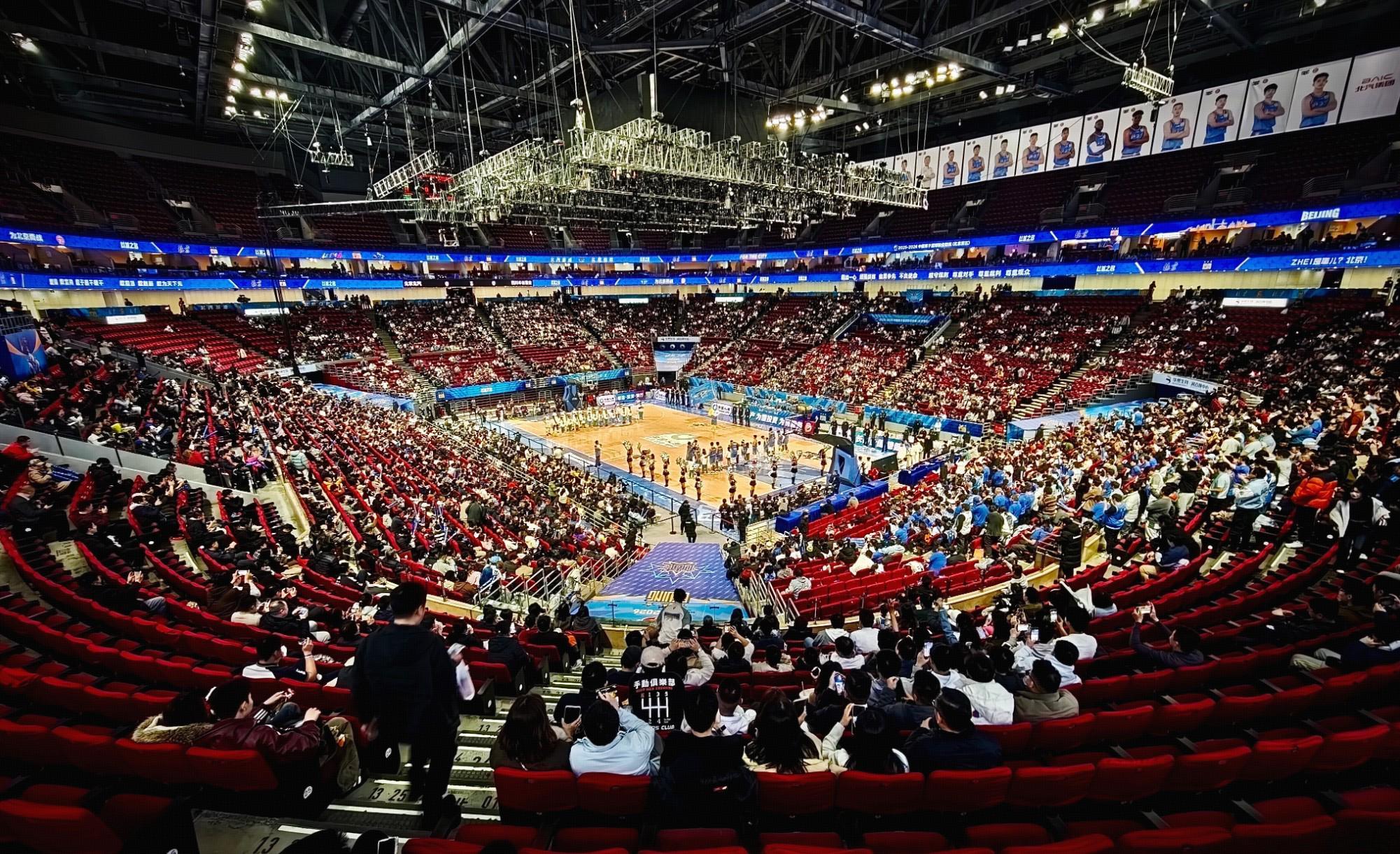 九游体育-记者：李添荣是和朋友打招呼，和首钢没关系就是安保态度问题